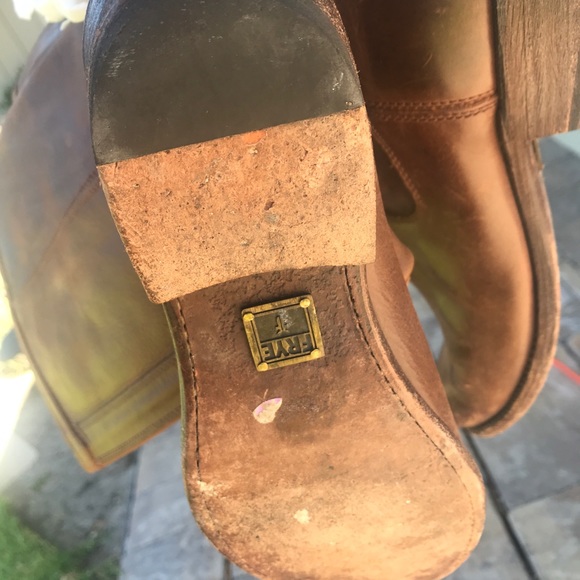 Fry boots - Picture 4 of 8